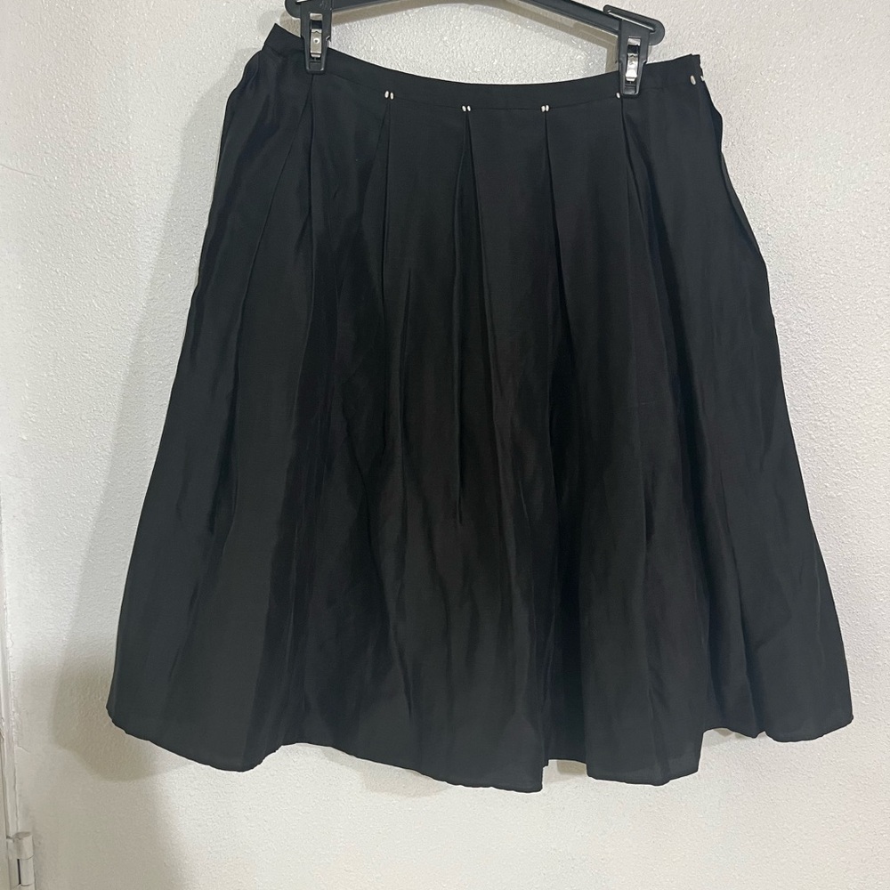 Black pleaded a line, max studio, special edition, silk linen blend skirt size 2